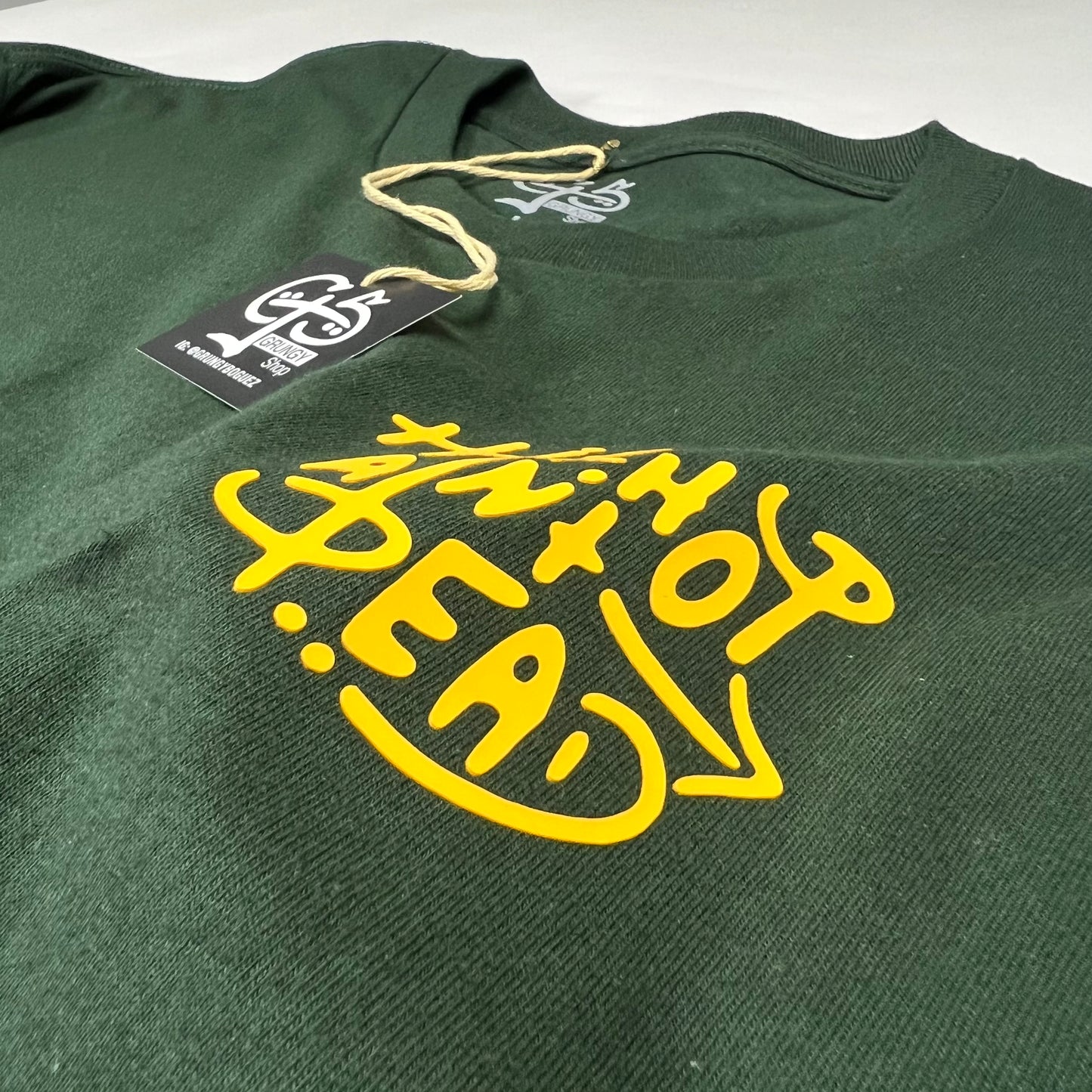 Hip Hop Ain’t Dead T-Shirt (Forest Green/Gold)